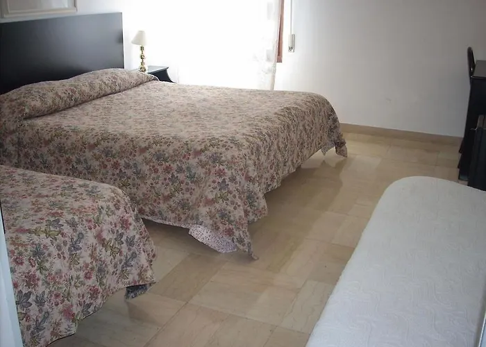 Provenza מלון 3*