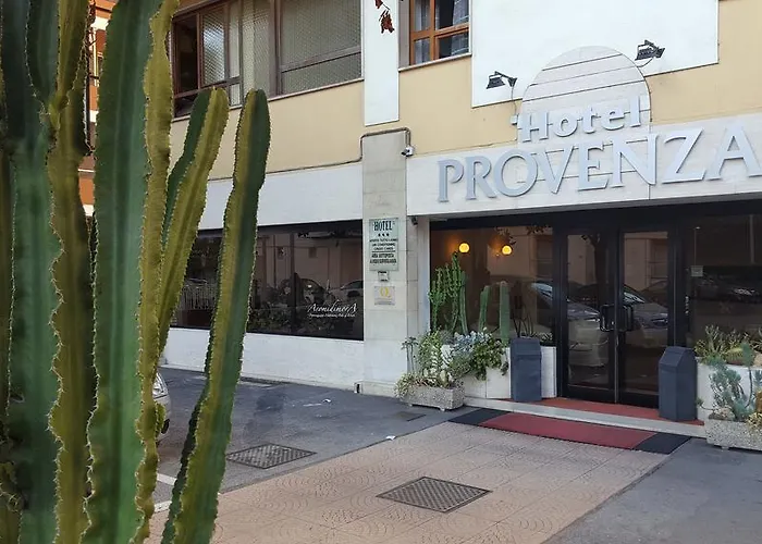 プロヴェンツァ 3*